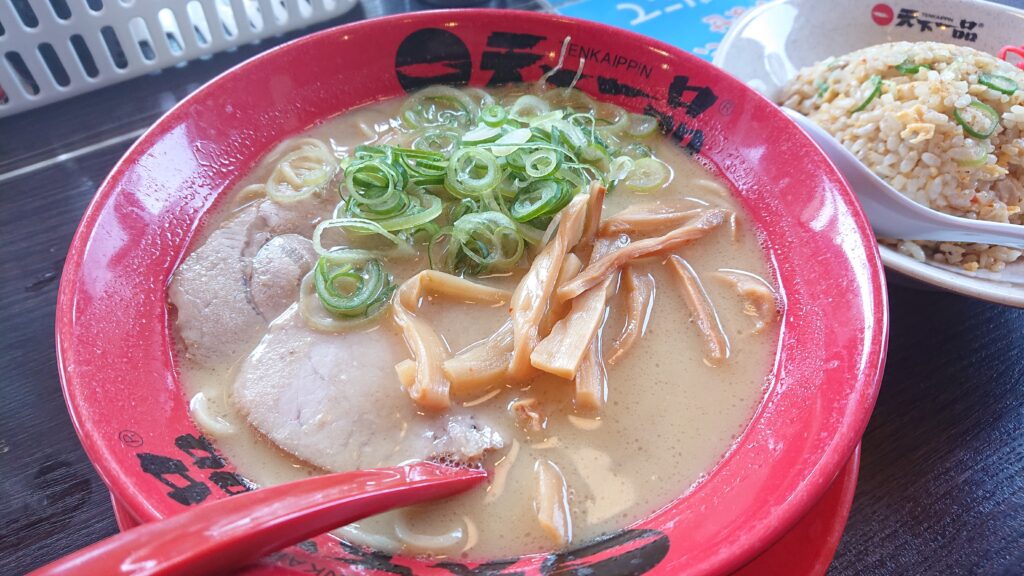 ラーメン大好き平岩達樹です🍜